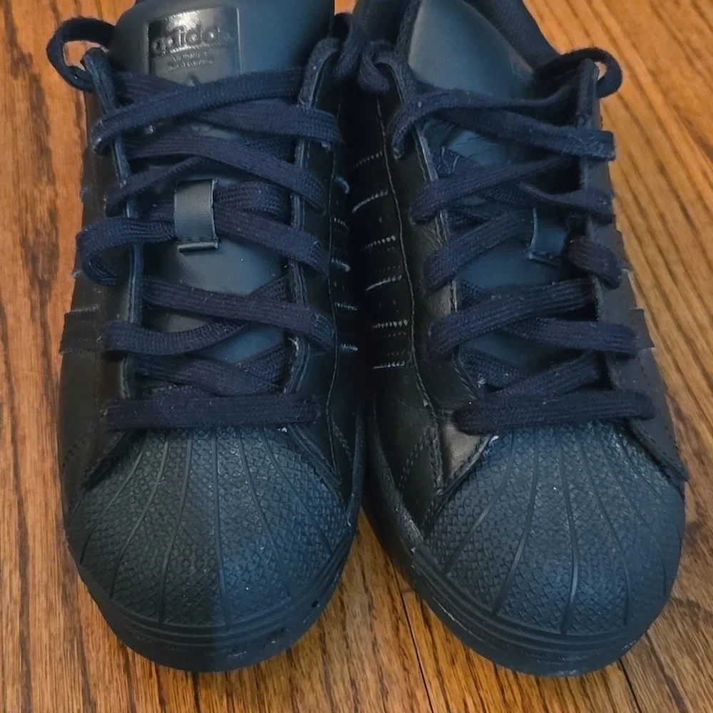 Adidas Black on Black Superstar Big Kids 5.5 (Women's 7.5) Sneakers